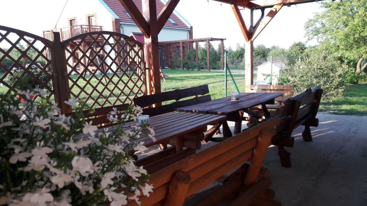 Ramotowka Apartment Milki Bagian luar foto
